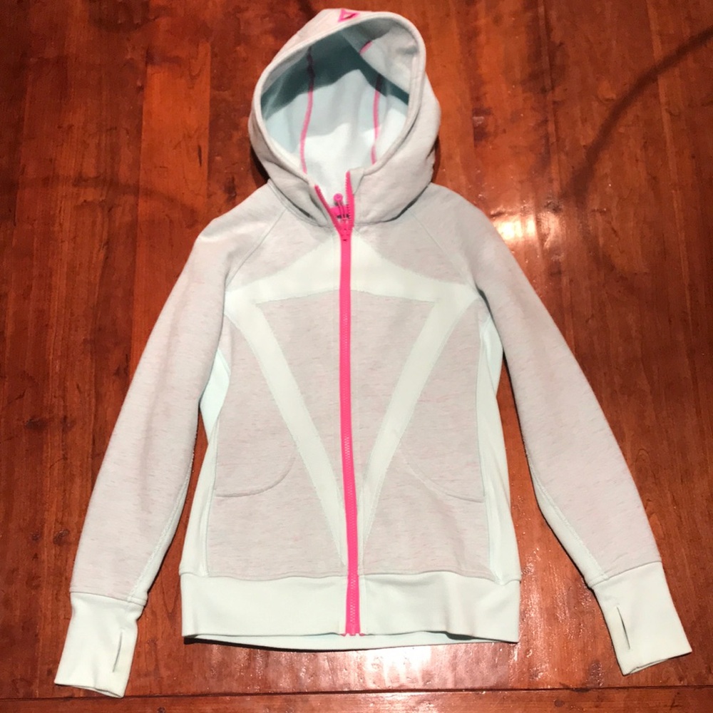 * NEVER WORN* Girls size 14 ivivva blue jacket